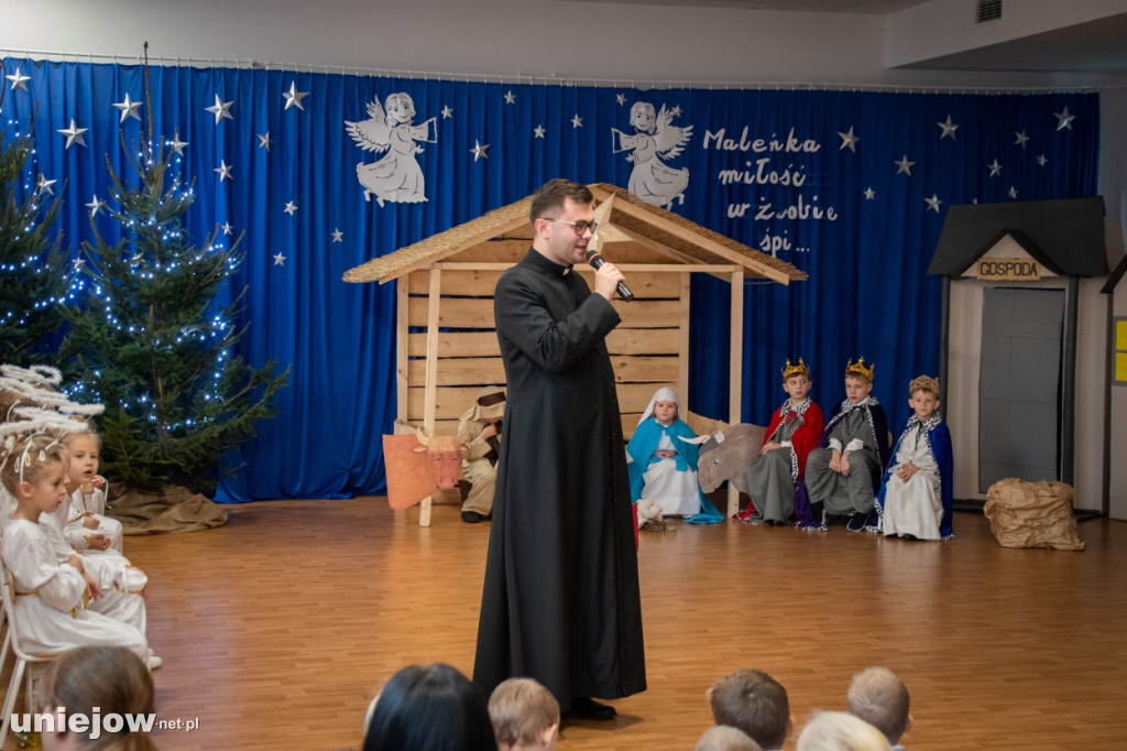 Przedszkolaki z Uniejowa zagrały w Jasełkach