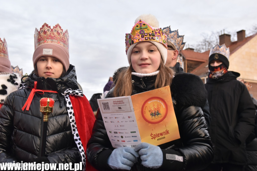 10. Orszak Trzech Króli przeszedł ulicami Uniejowa