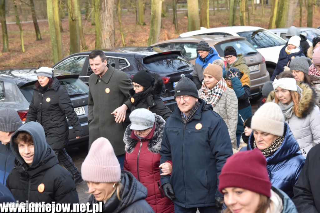 10. Orszak Trzech Króli przeszedł ulicami Uniejowa