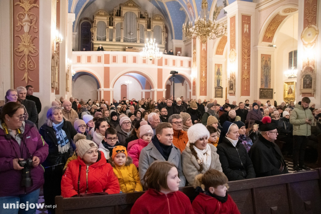 Zespół Na Przekór z Turku i Orkiestra ZHP OSP Uniejów