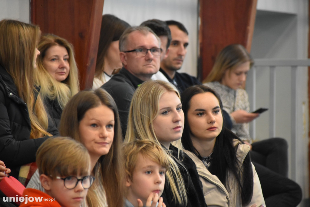 Policjanci i strażacy grają z WOŚP [FOTORELACJA]