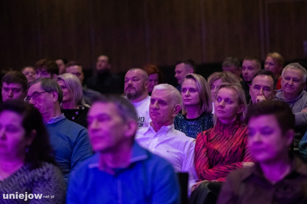 Walentynkowy koncert w Uniejowie. Wystąpili artyści z Teatru Roma