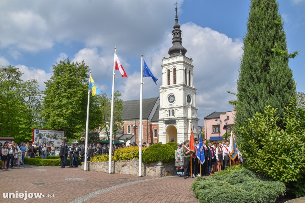 Uniejów uczcił 234. rocznicę Konstytucji 3 Maja [ZDJĘCIA]