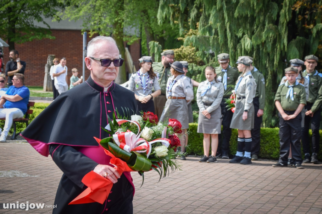 Uniejów uczcił 234. rocznicę Konstytucji 3 Maja [ZDJĘCIA]