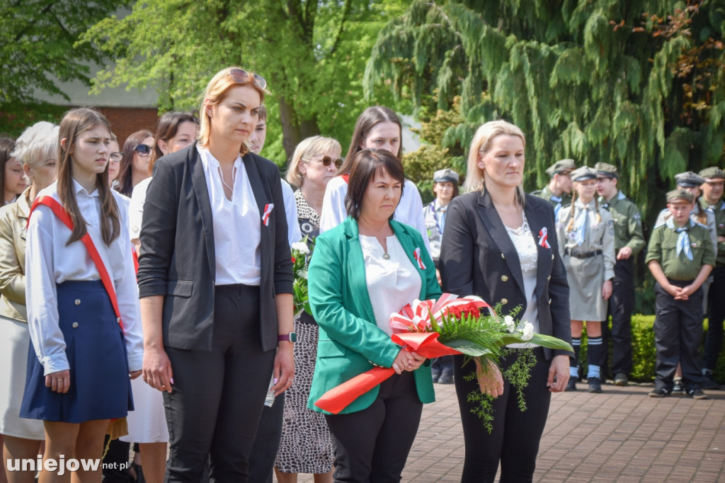Uniejów uczcił 234. rocznicę Konstytucji 3 Maja [ZDJĘCIA]