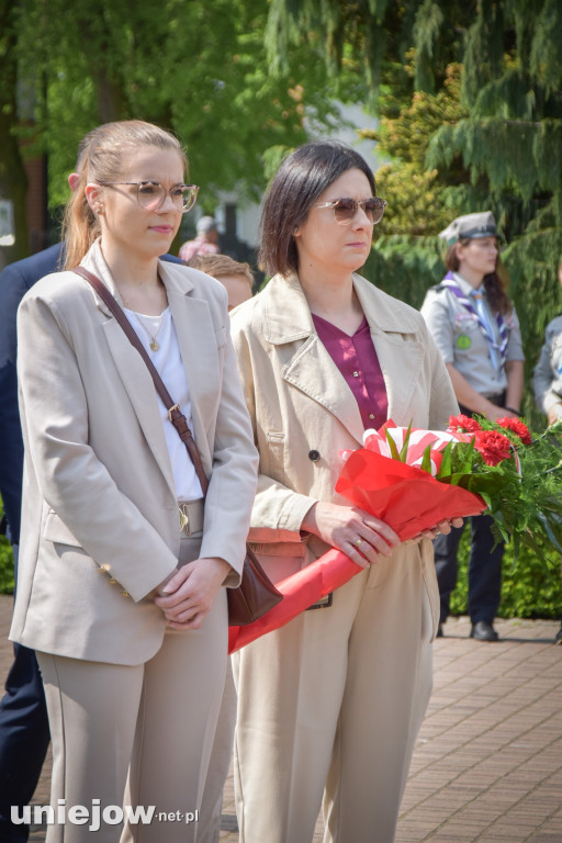 Uniejów uczcił 234. rocznicę Konstytucji 3 Maja [ZDJĘCIA]