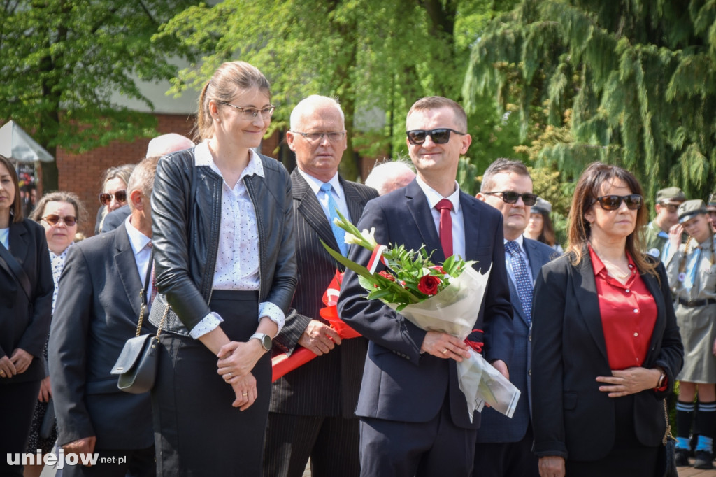 Uniejów uczcił 234. rocznicę Konstytucji 3 Maja [ZDJĘCIA]