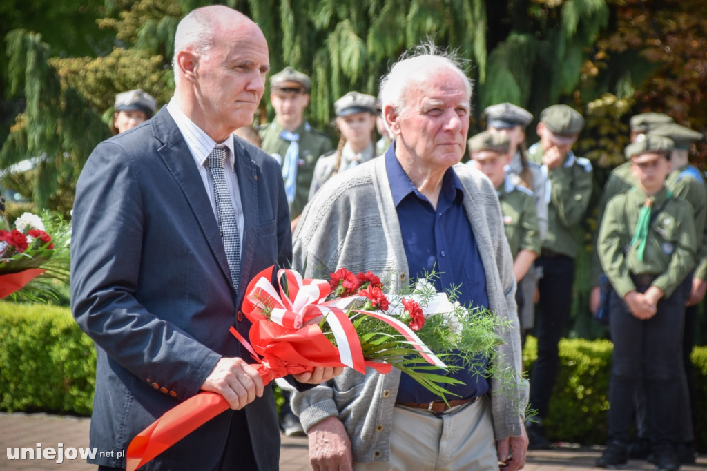 Uniejów uczcił 234. rocznicę Konstytucji 3 Maja [ZDJĘCIA]