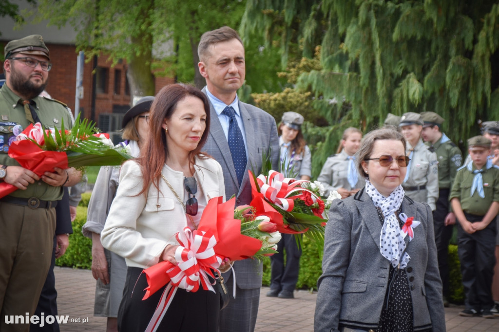 Uniejów uczcił 234. rocznicę Konstytucji 3 Maja [ZDJĘCIA]