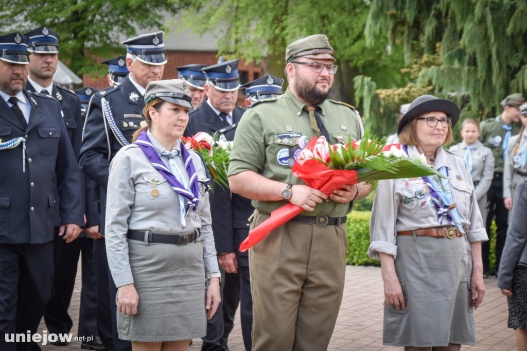 Uniejów uczcił 234. rocznicę Konstytucji 3 Maja [ZDJĘCIA]