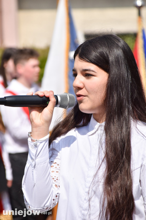 Uniejów uczcił 234. rocznicę Konstytucji 3 Maja [ZDJĘCIA]