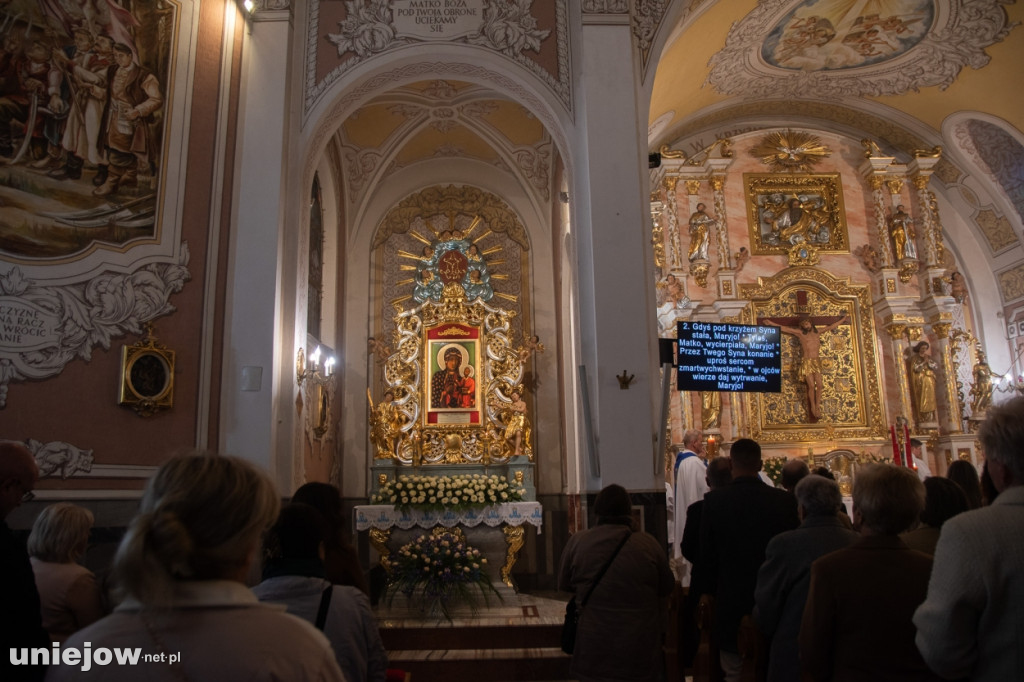 Spycimierz. Uroczyste odsłonięcie kopii Cudownego Obrazu Matki Bożej Jasnogórskiej
