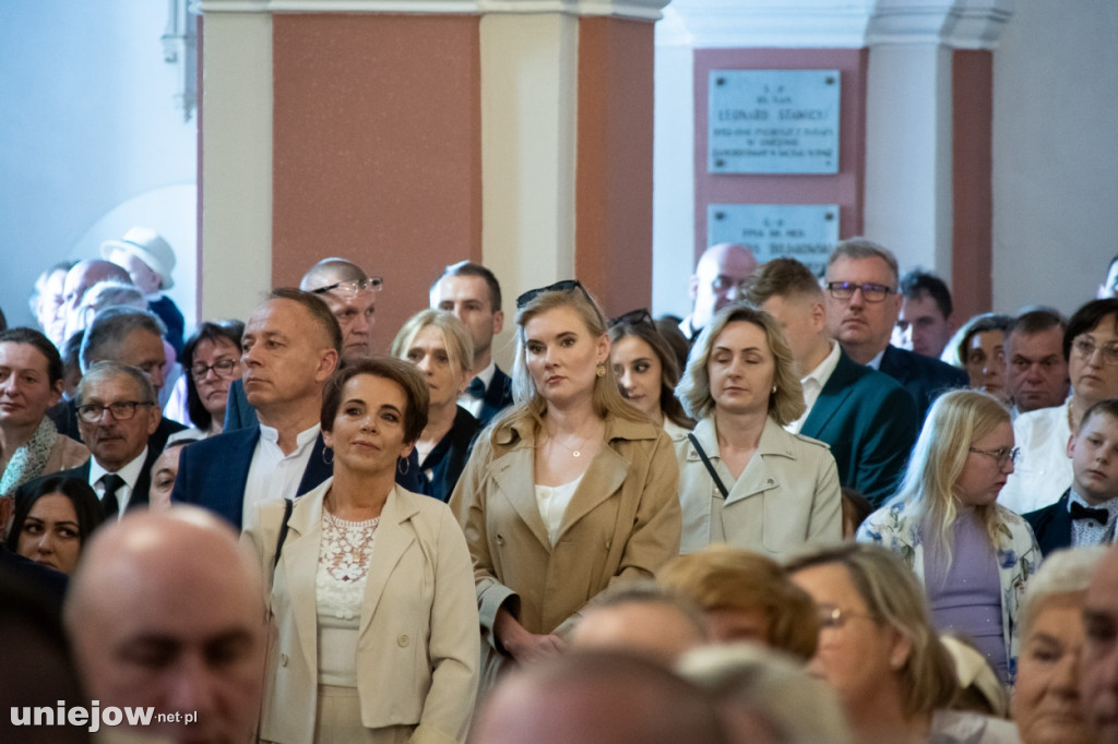 Pierwsza Komunia Święta 2025 w Uniejowie