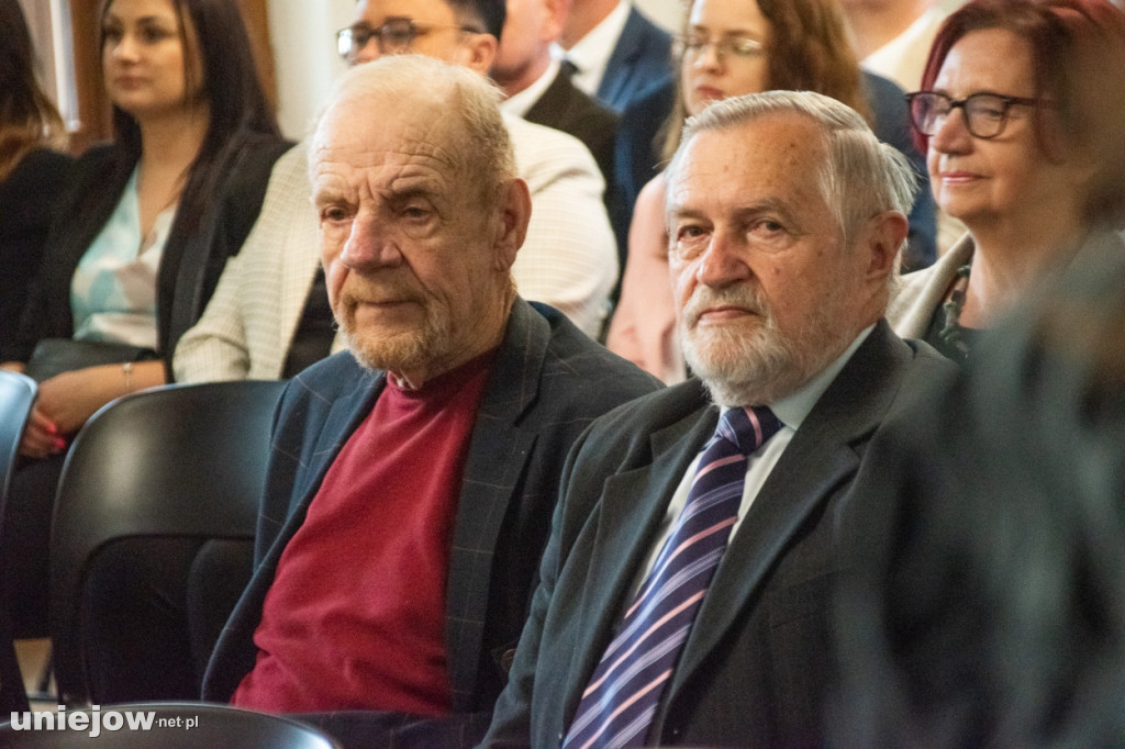 Remont zabytkowego dworku zakończony.