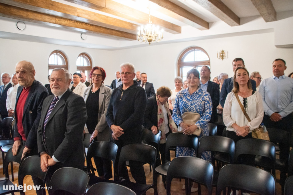 Remont zabytkowego dworku zakończony.