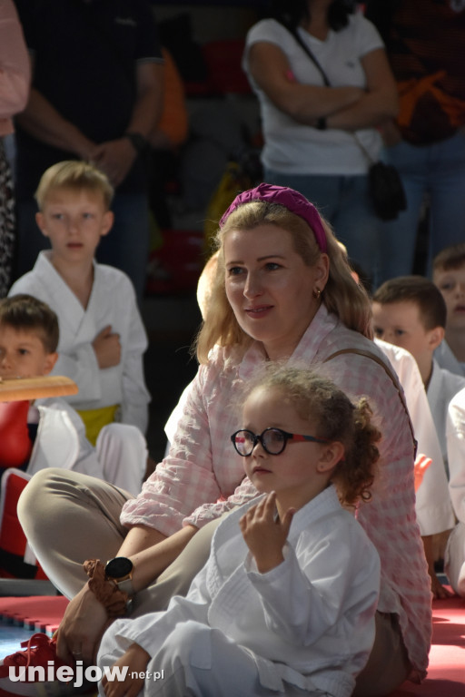 Turniej Małego Karateki zorganizowano po raz 11 w Uniejowie