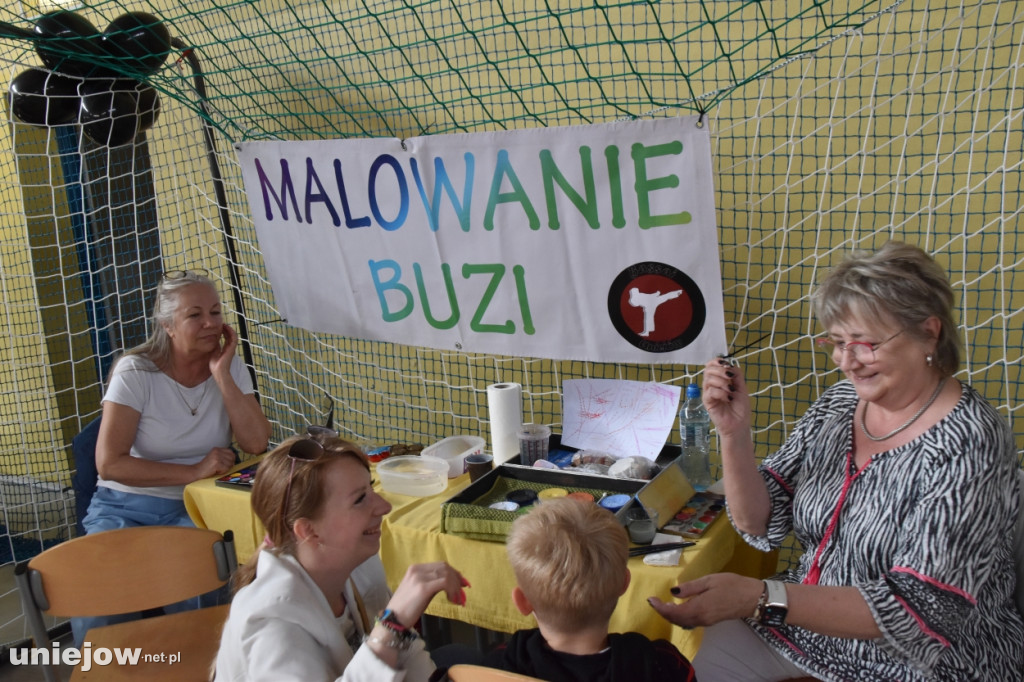Turniej Małego Karateki zorganizowano po raz 11 w Uniejowie