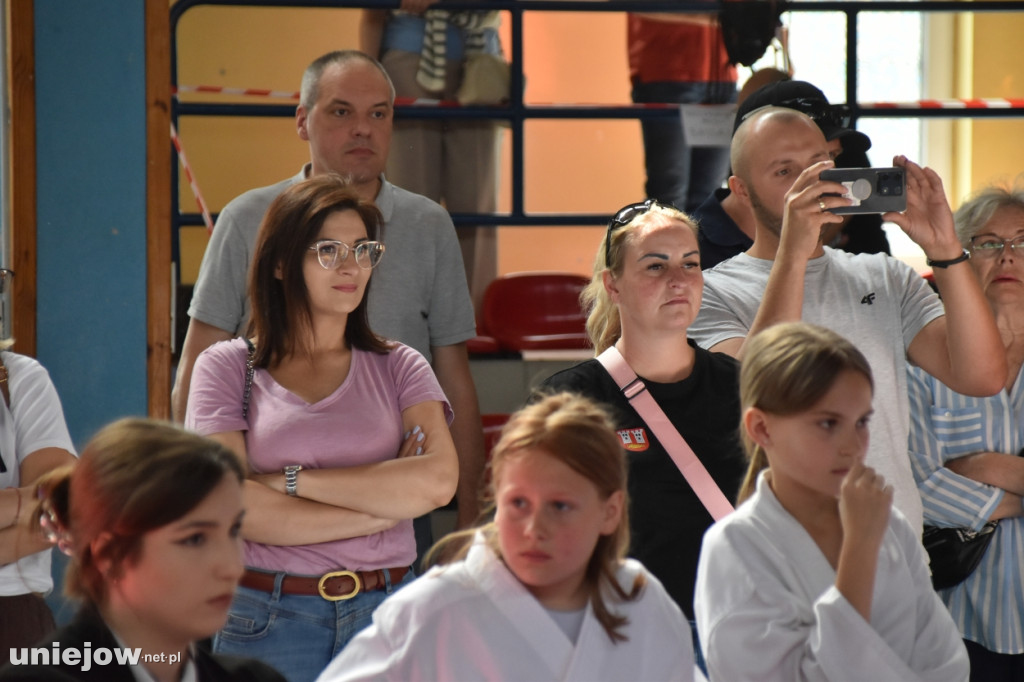 Turniej Małego Karateki zorganizowano po raz 11 w Uniejowie
