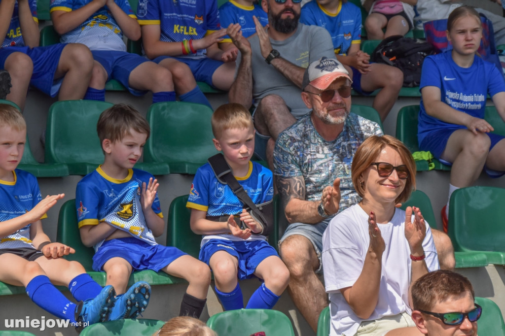 Piłkarski Dzień Dziecka z Uniejowską Akademią Futbolu.