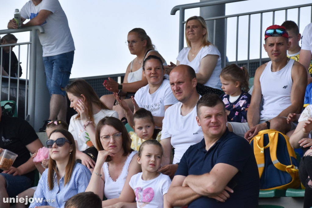 Piłkarski Dzień Dziecka z Uniejowską Akademią Futbolu.