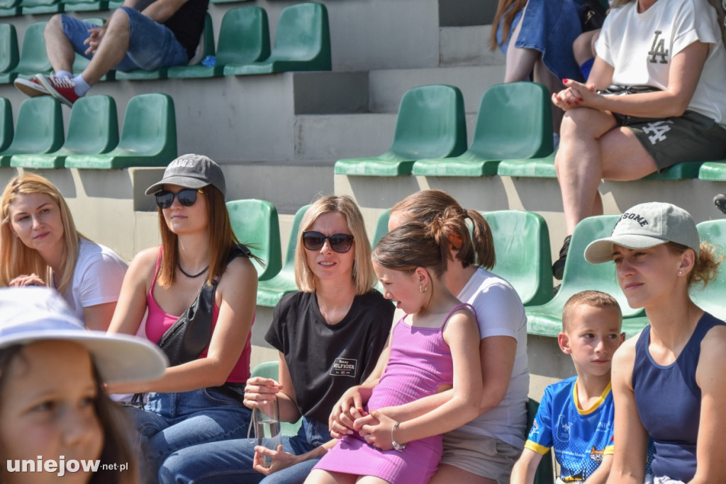Piłkarski Dzień Dziecka z Uniejowską Akademią Futbolu.