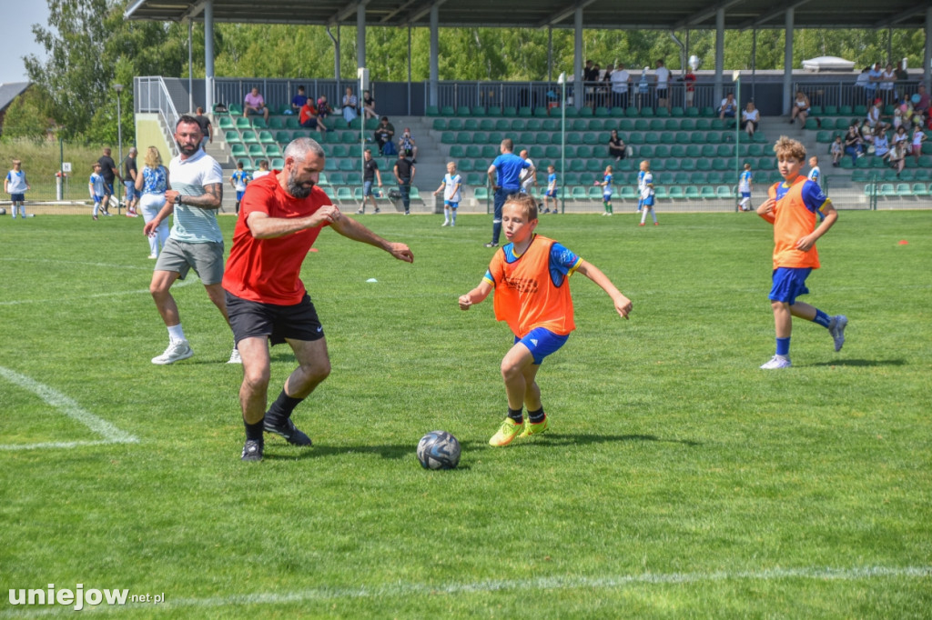 Piłkarski Dzień Dziecka z Uniejowską Akademią Futbolu.