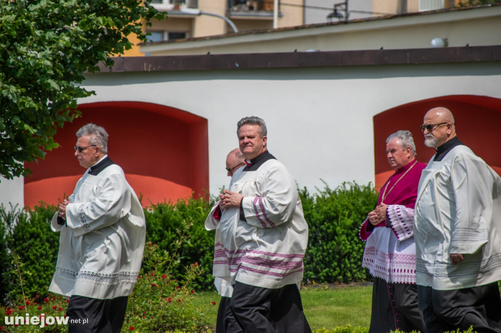 Uniejów ma bazylikę. W odpust odbyły się wyjątkowe uroczystości