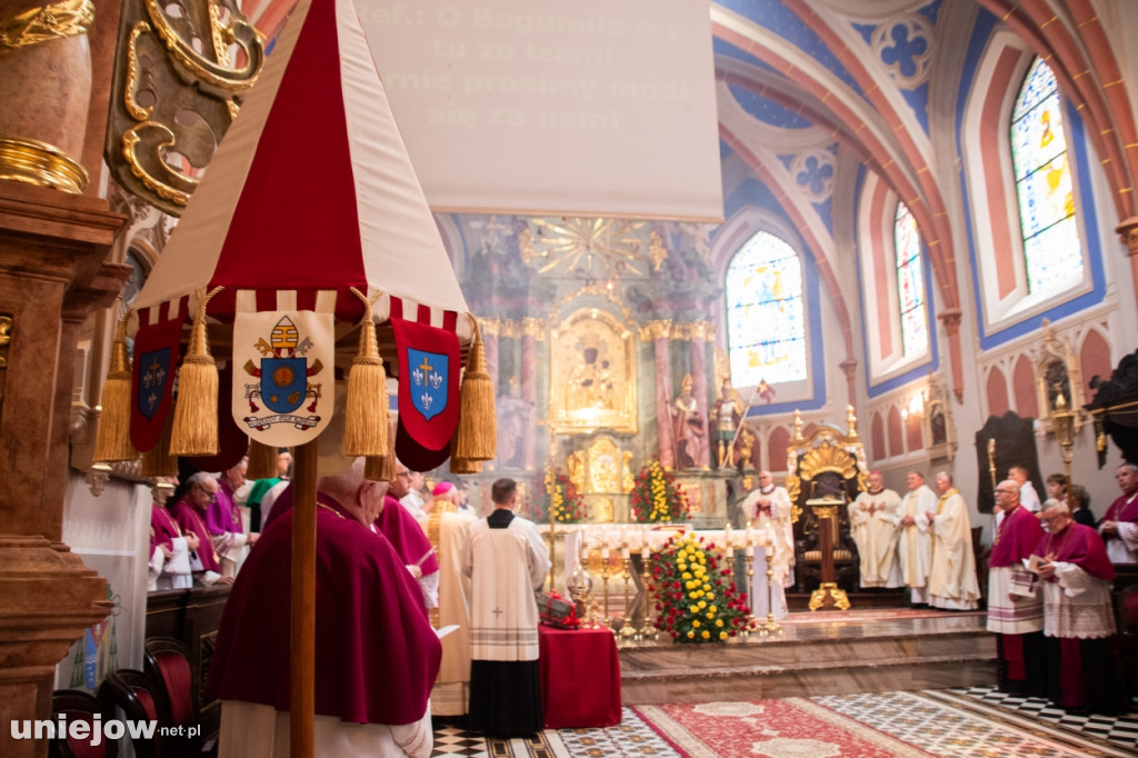 Uniejów ma bazylikę. W odpust odbyły się wyjątkowe uroczystości