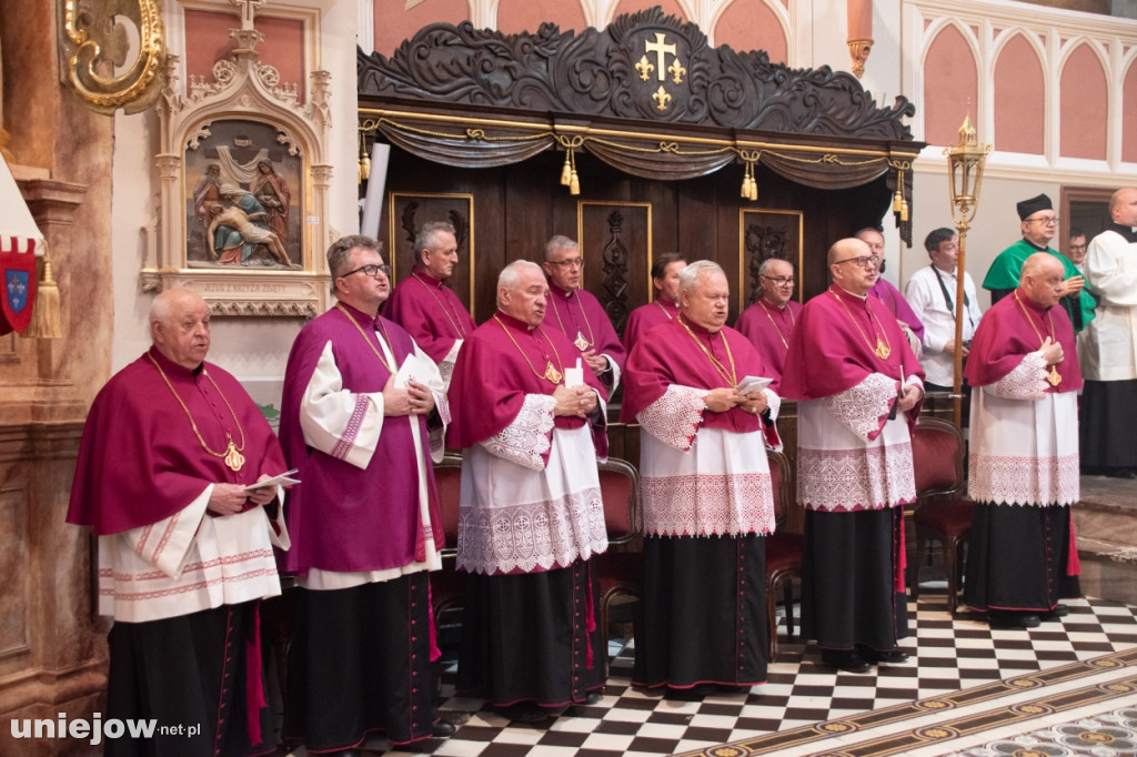 Uniejów ma bazylikę. W odpust odbyły się wyjątkowe uroczystości