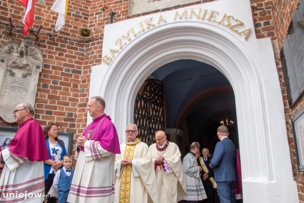 Uniejów ma bazylikę. W odpust odbyły się wyjątkowe uroczystości