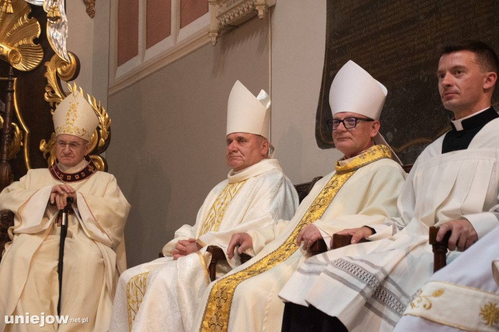 Uniejów ma bazylikę. W odpust odbyły się wyjątkowe uroczystości