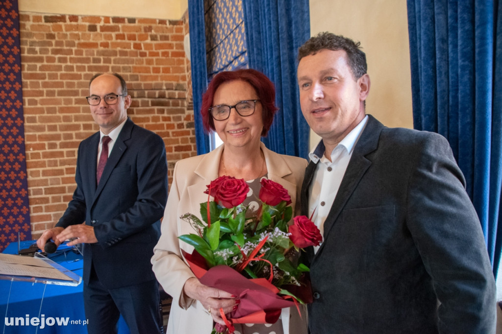 Trubadur wystąpił na zakończeniu roku akademickiego uniejowskiego UTW