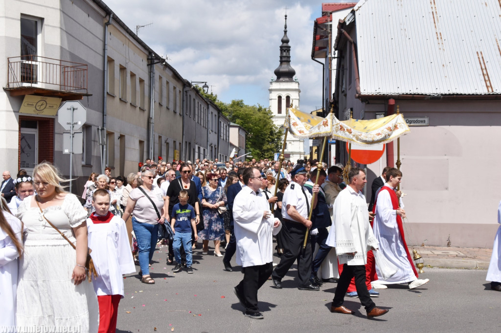 Procesja Bożego Ciała w Uniejowie