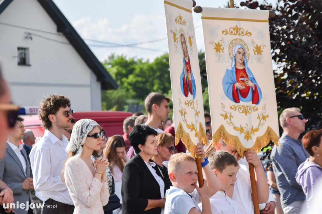Boże Ciało 2025 przyciągnęło tysiące pielgrzymów i turystów