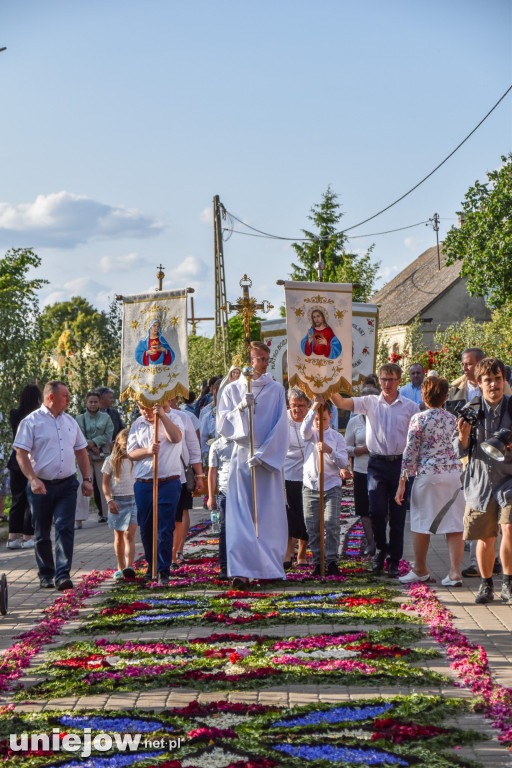 Boże Ciało 2025 przyciągnęło tysiące pielgrzymów i turystów