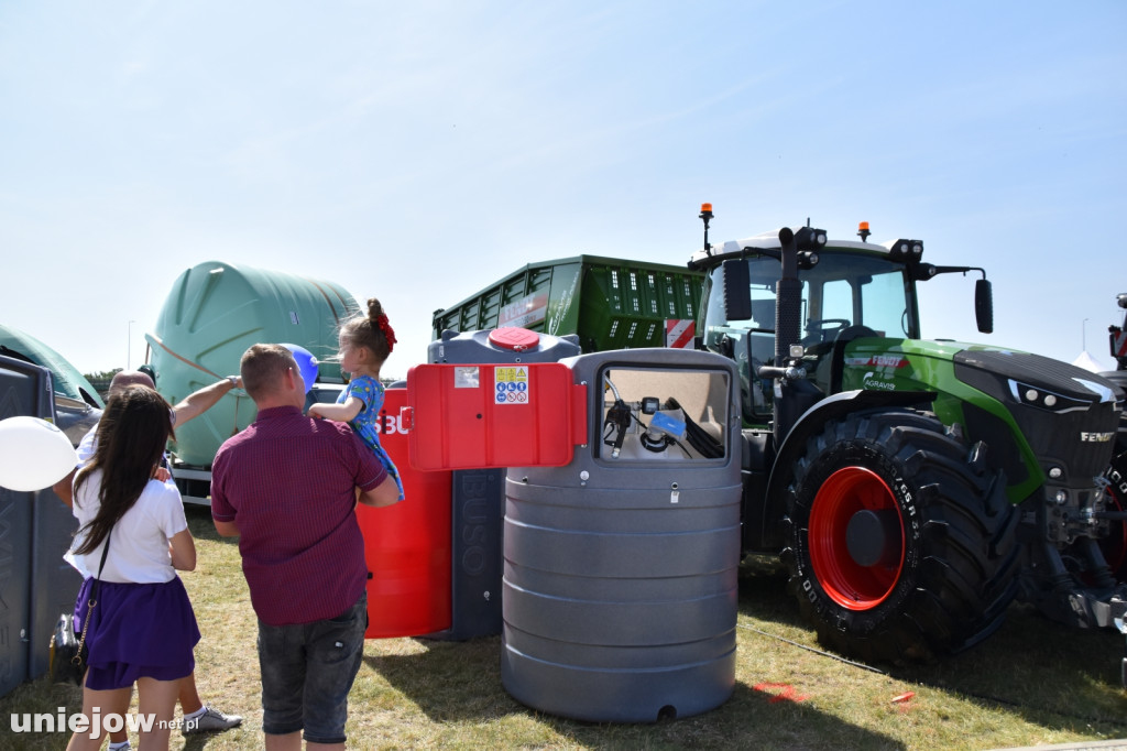 Co się dzieje na Łódzkim Festiwalu Mleka w Uniejowie?