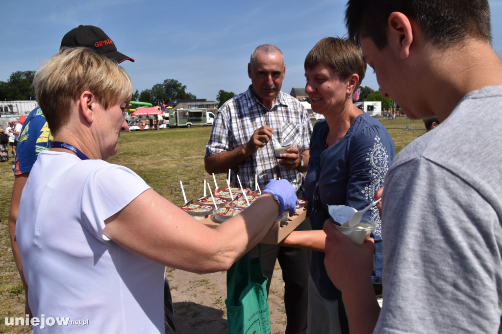 Co się dzieje na Łódzkim Festiwalu Mleka w Uniejowie?