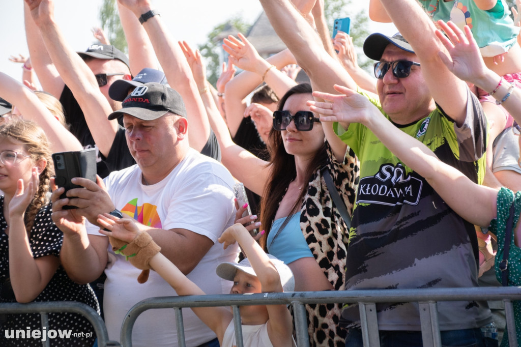 Piękni i Młodzi, Iness i Lombard na scenie Festiwalu Mleka w Uniejowie