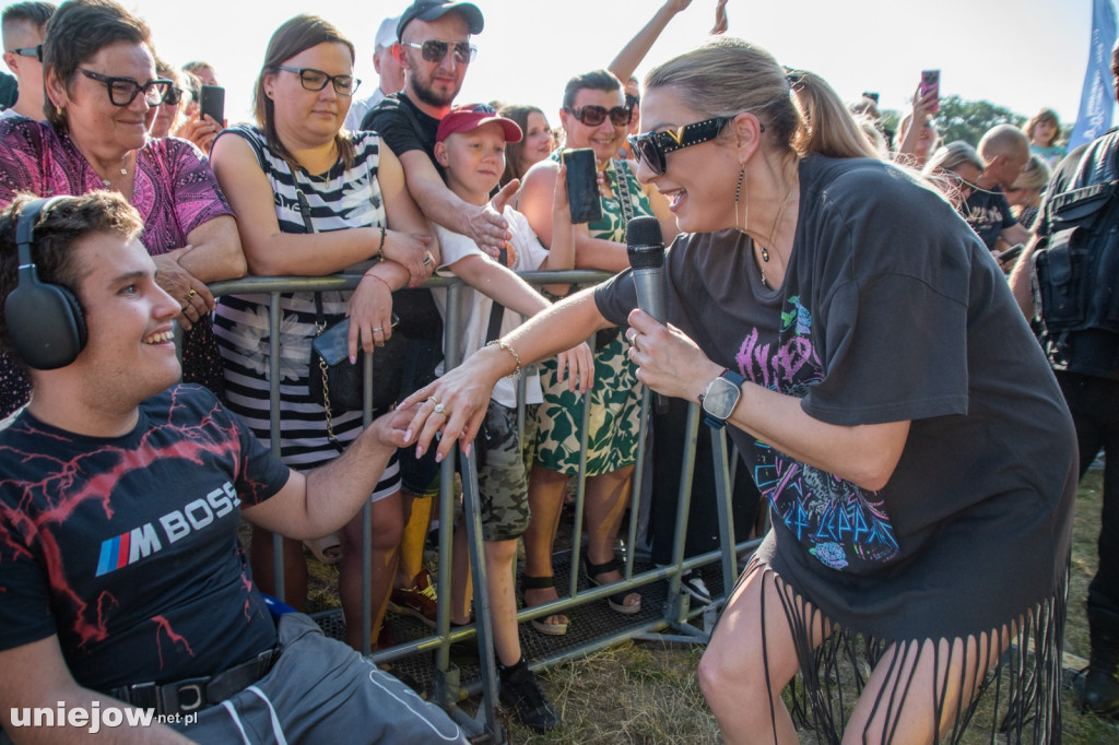 Piękni i Młodzi, Iness i Lombard na scenie Festiwalu Mleka w Uniejowie