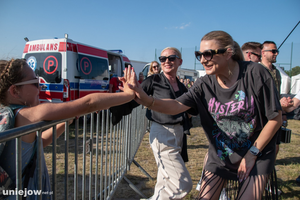 Piękni i Młodzi, Iness i Lombard na scenie Festiwalu Mleka w Uniejowie