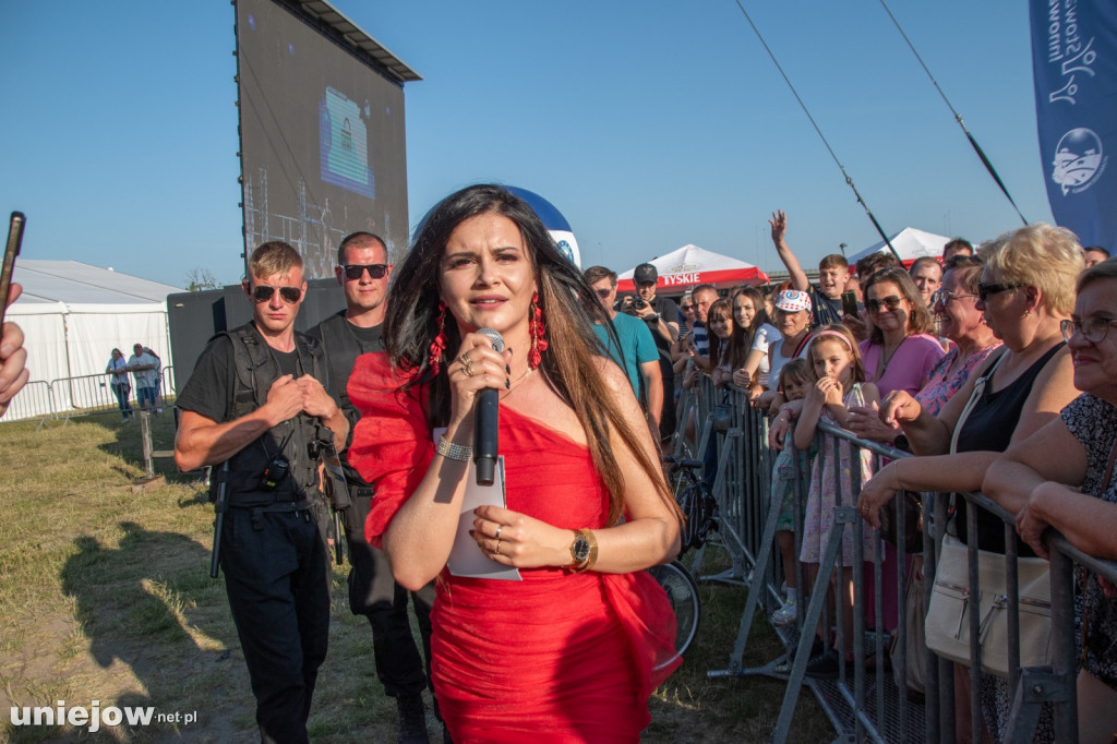 Piękni i Młodzi, Iness i Lombard na scenie Festiwalu Mleka w Uniejowie