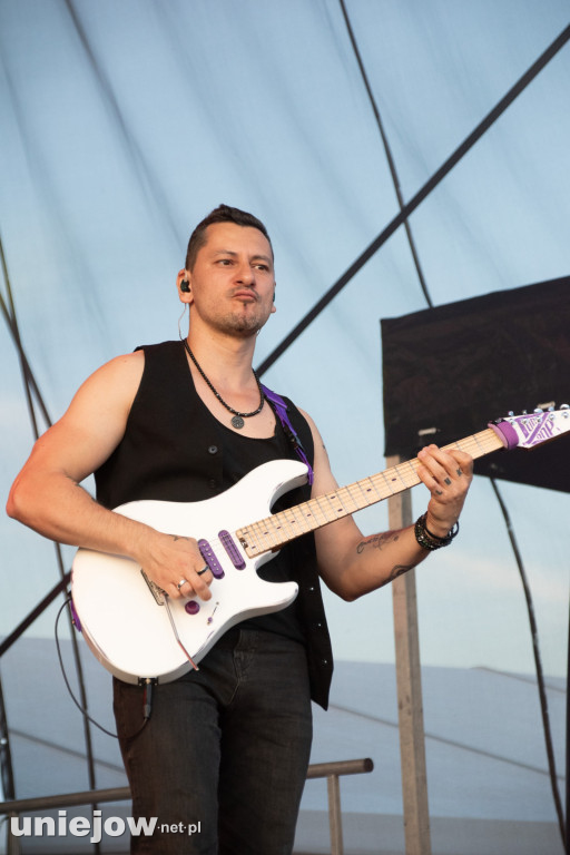 Piękni i Młodzi, Iness i Lombard na scenie Festiwalu Mleka w Uniejowie