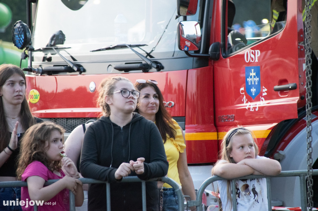 Piękni i Młodzi, Iness i Lombard na scenie Festiwalu Mleka w Uniejowie