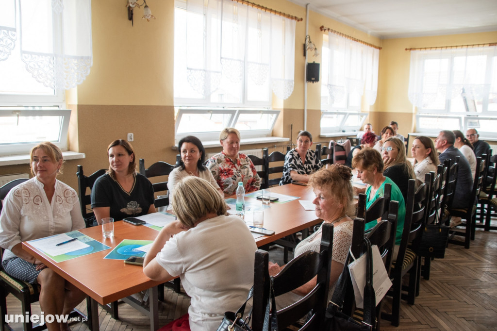 Burmistrz Uniejowa z votum zaufania i absolutorium za 2024 rok