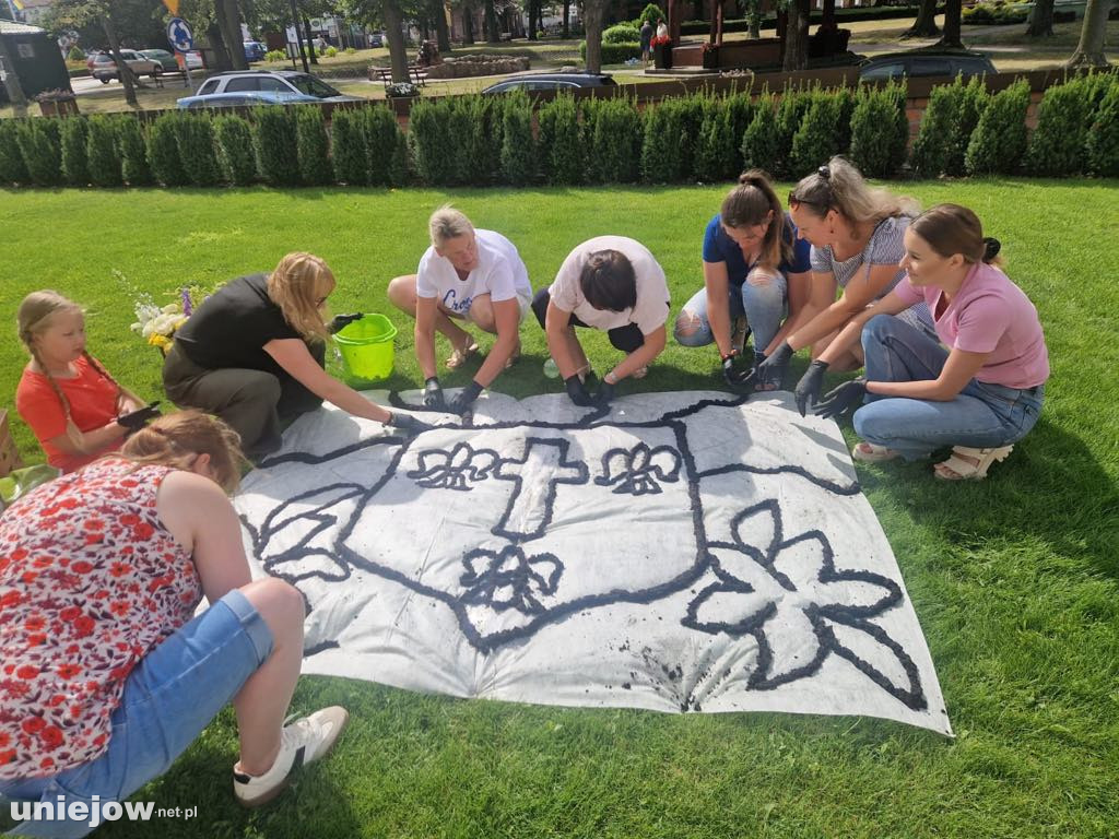 Królestwo Lilii w uniejowskiej bazylice