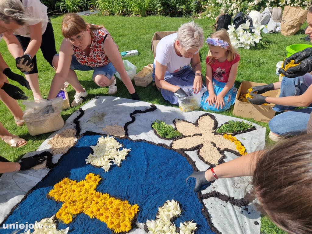 Królestwo Lilii w uniejowskiej bazylice