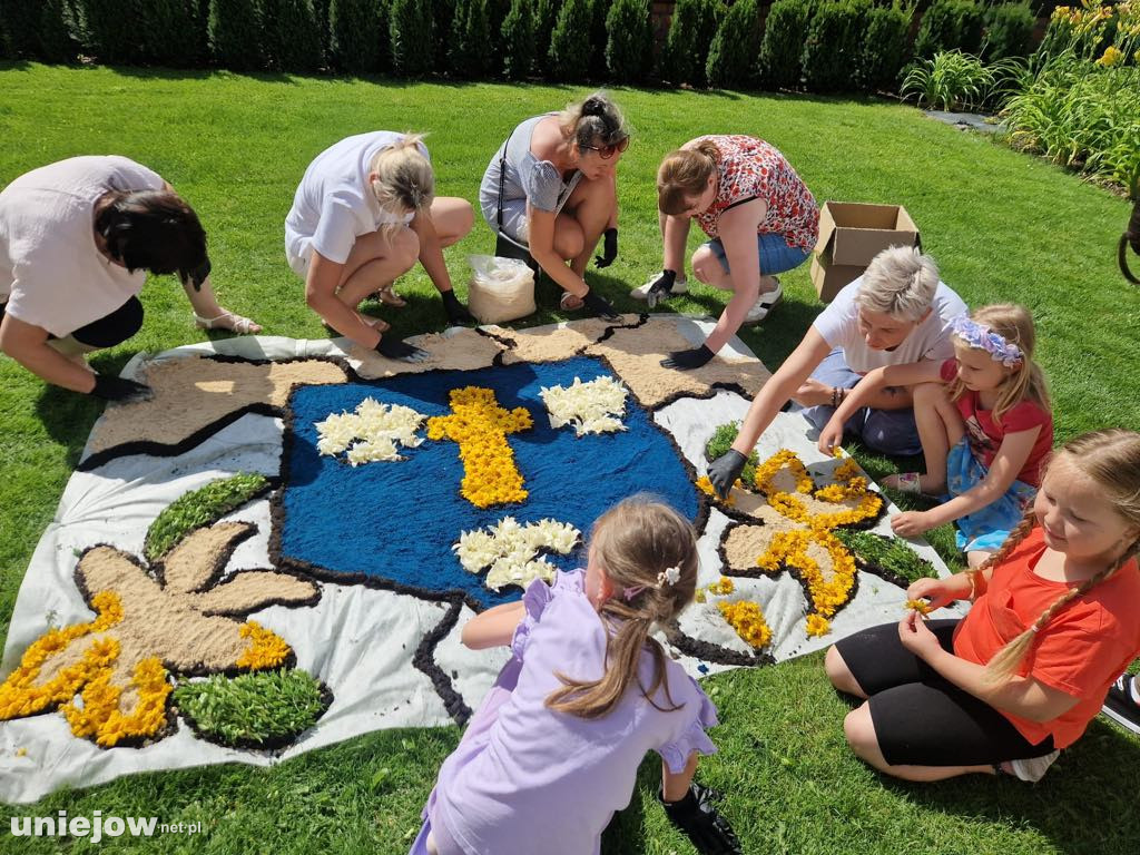 Królestwo Lilii w uniejowskiej bazylice