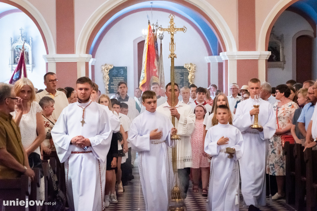 Relikwie błogosławionego Carlo Acutisa wprowadzono do bazyliki w Uniejowie