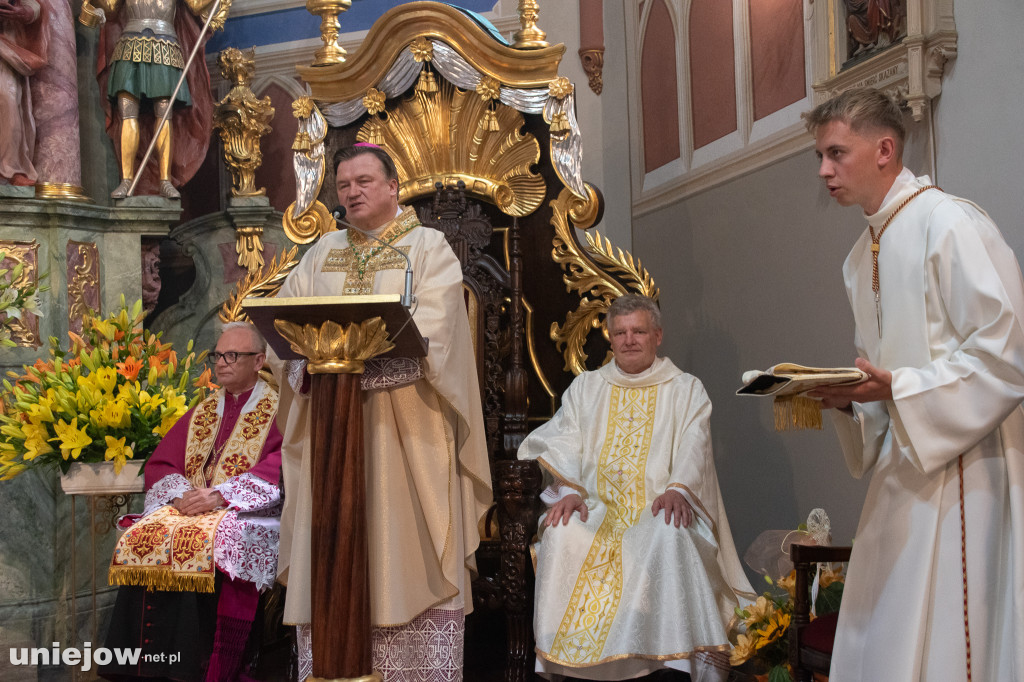 Relikwie błogosławionego Carlo Acutisa wprowadzono do bazyliki w Uniejowie