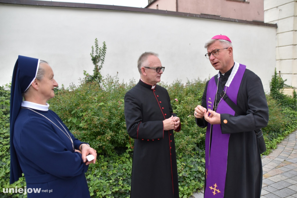 Pielgrzymi z Turku i Konina idą na Jasną Górę